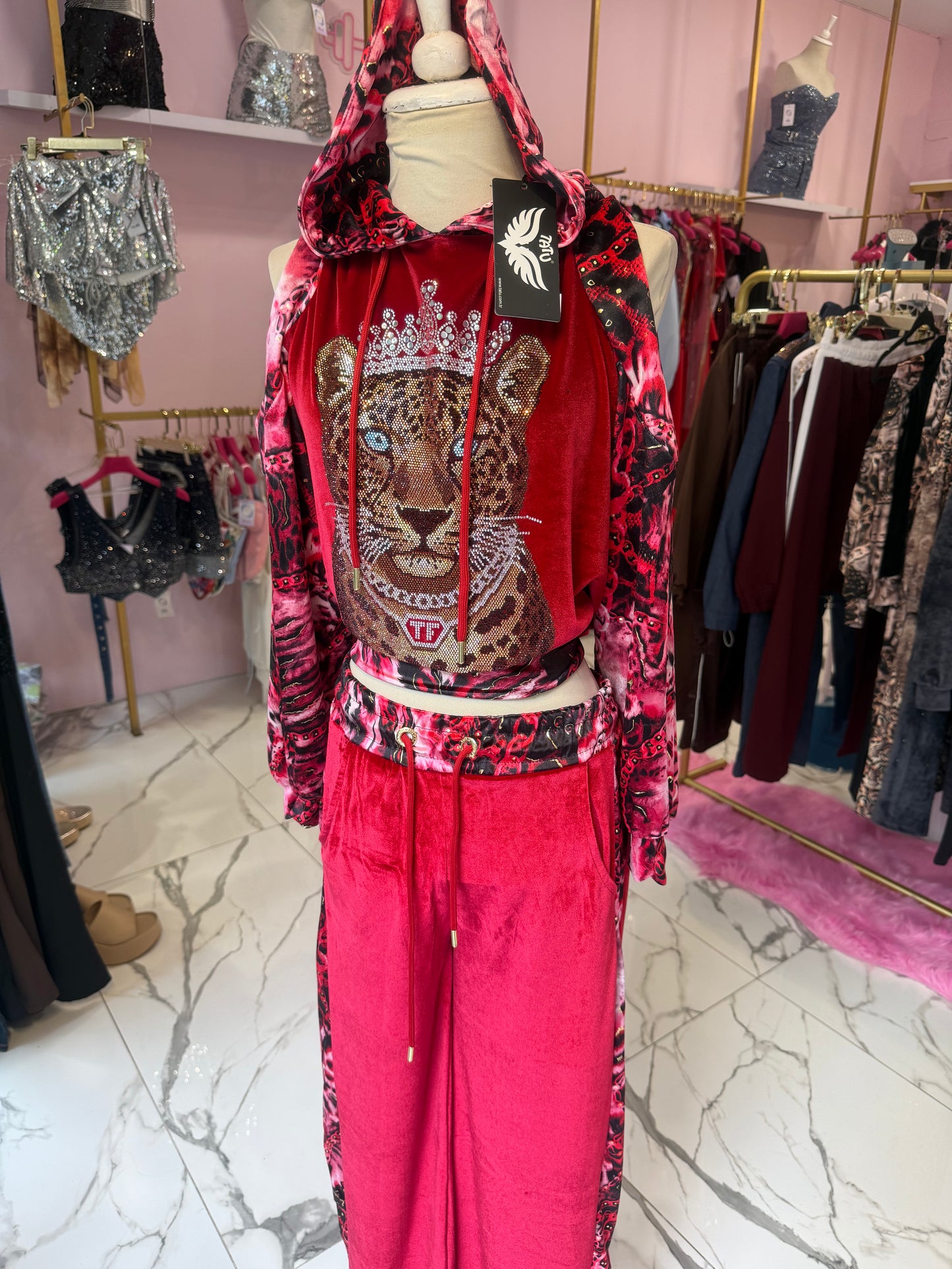 Conjunto Leon ROJO