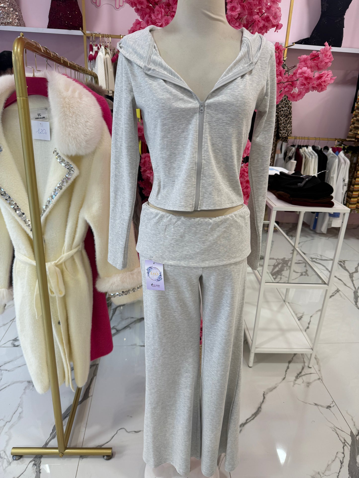 Conjunto Bad Gyal
