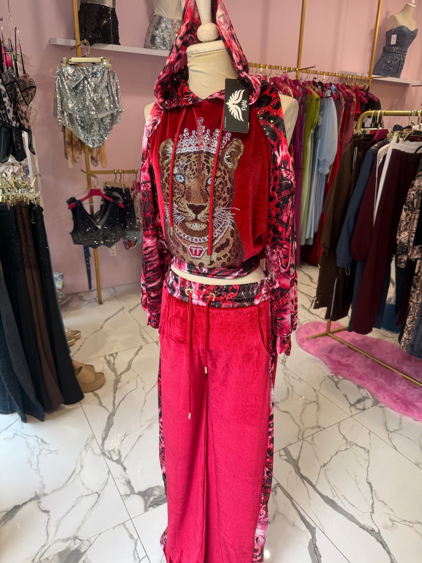 Conjunto Leon ROJO