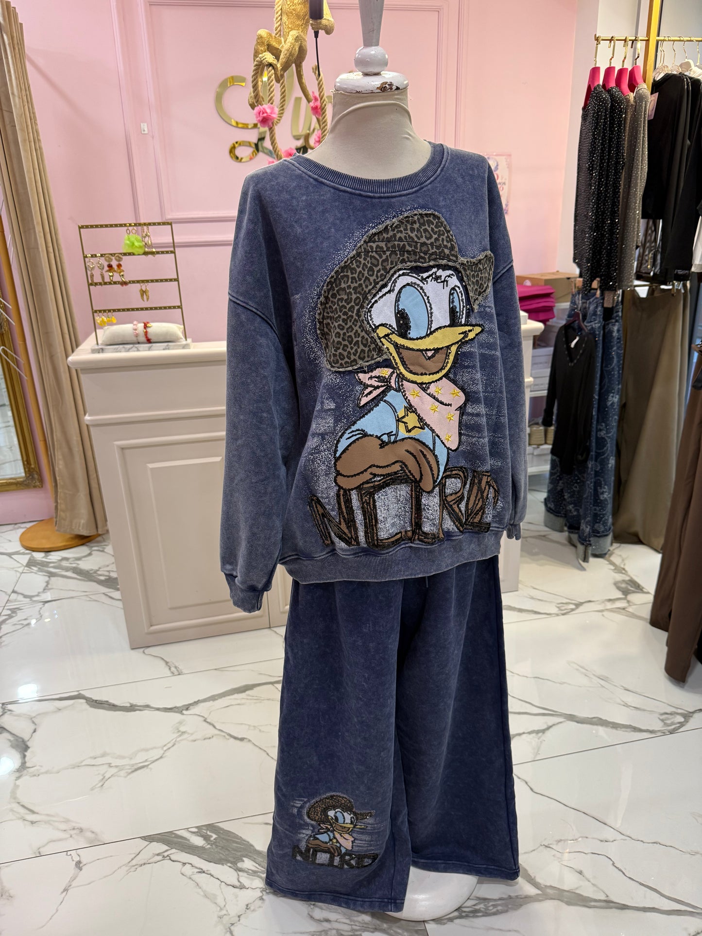 Conjunto Dona