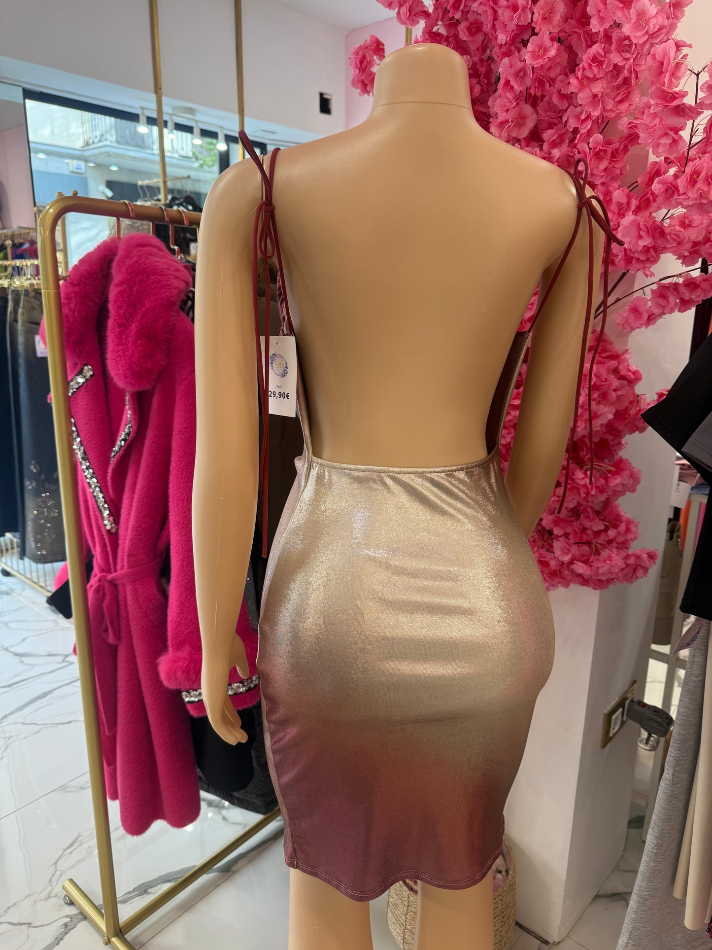 Vestido destello corto