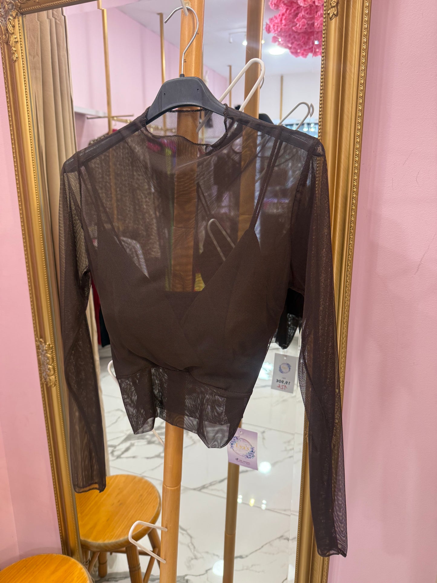 Camiseta Lupita